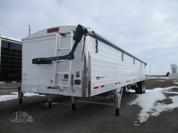 Timpte Hopper Grain Trailer with Rolling Tarp
